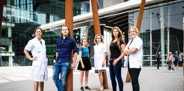 Groep AYA zorgprofessionals voor ziekenhuis