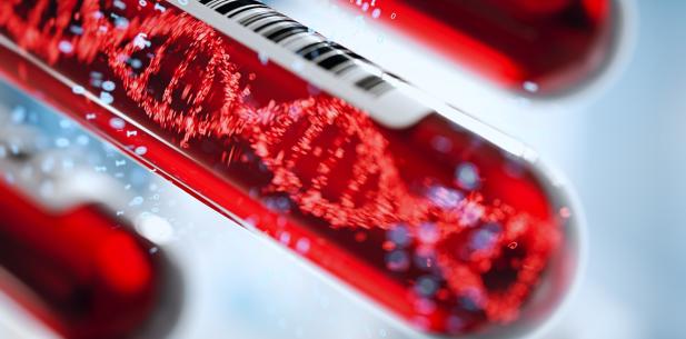 DNA streng in reageerbuisje met bloed