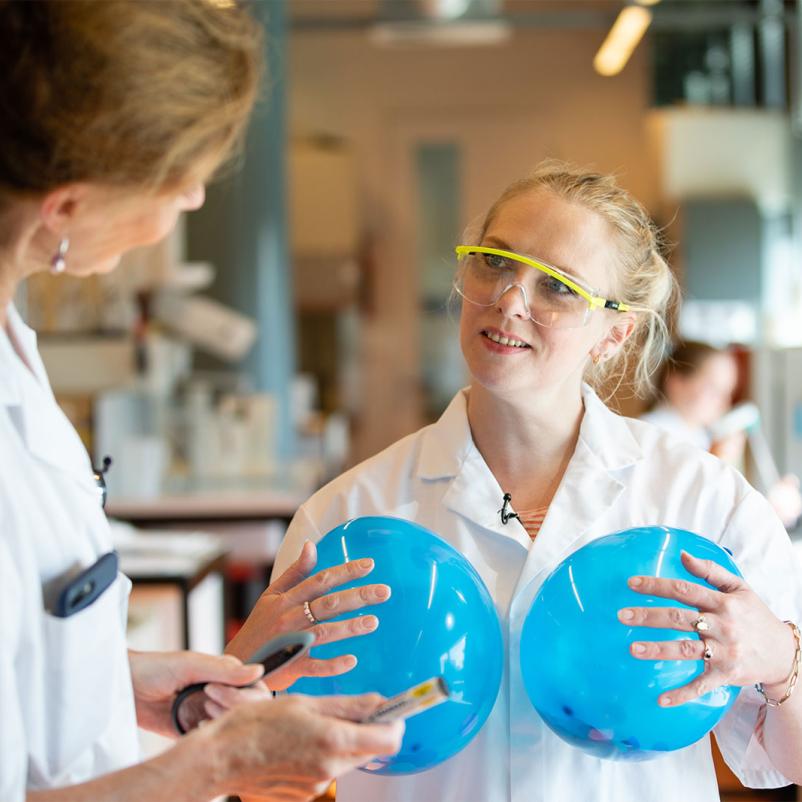 Jelka in het lab