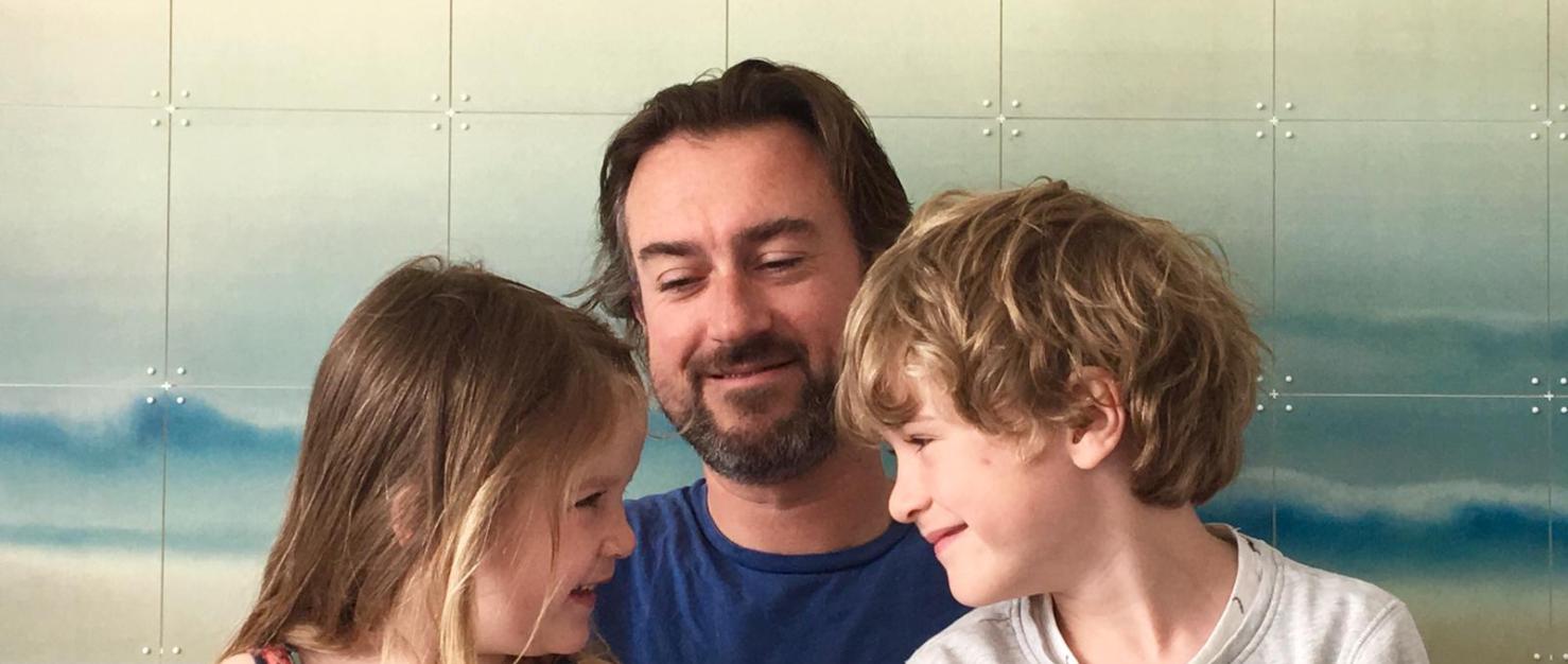 Baris met zijn kinderen