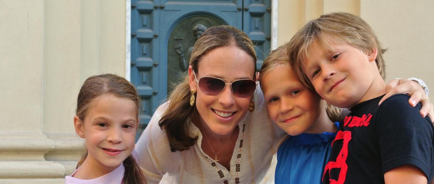 Vrouw met haar kinderen