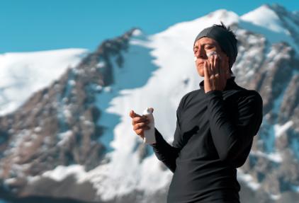 Zonbescherming op de wintersport