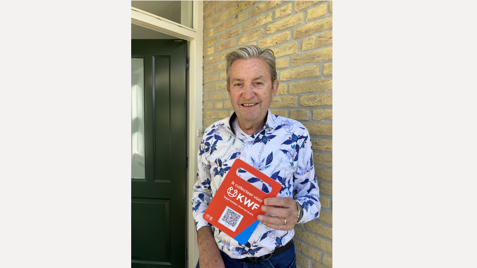 Collectant met collectebord